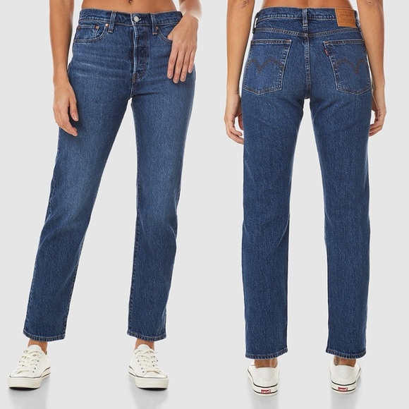 LEVI’S • Wedgie Fit in Salsa Charleston Outlasted - Picture 2 of 11